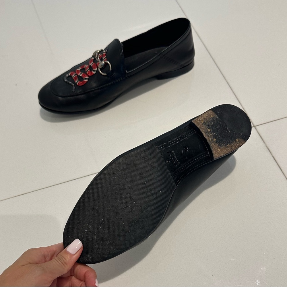 Gucci 2017 Brixton Kingsnake Loafers Size: 8 | IT 38 - Picture 7 of 9